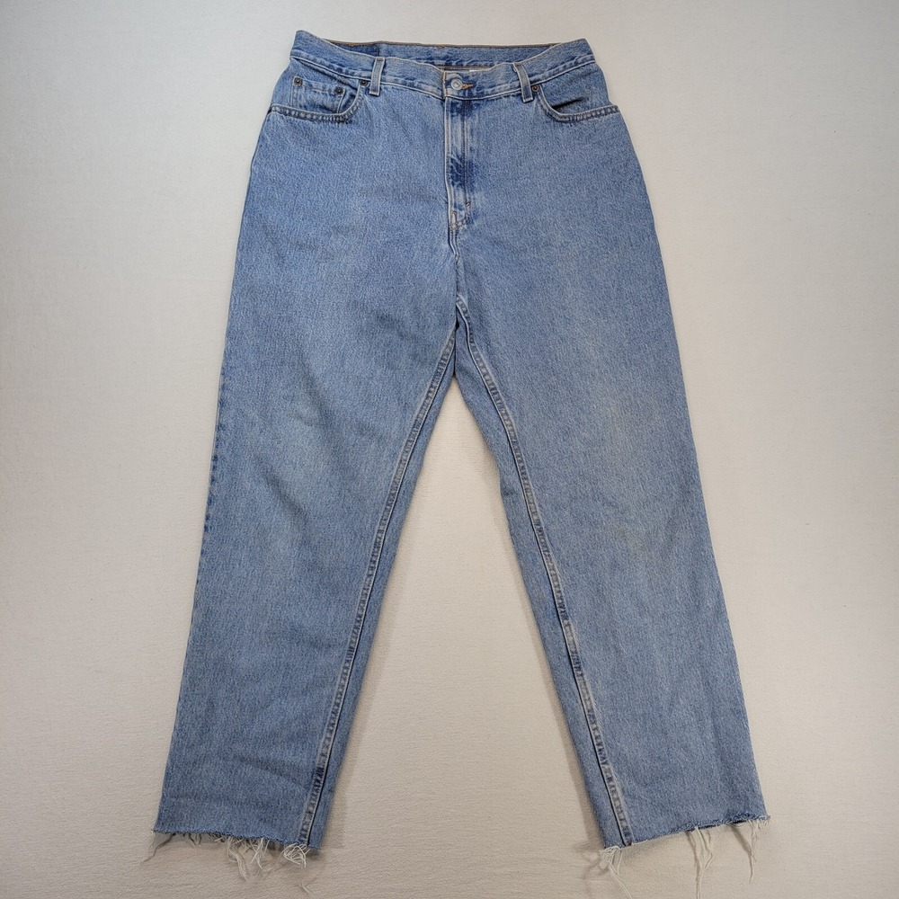 VTG Levis 550 Jeans Womens 32* Blue Relaxed Tapered High Rise Raw Hem Y2K Denim